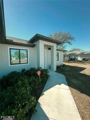 2017 LOVOY CT, North Port, FL 34288