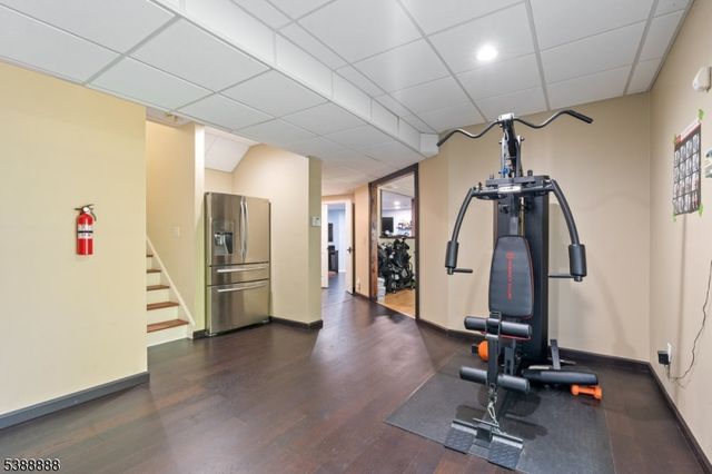 5 Skyler Ct, Jefferson Twp., NJ 07438
