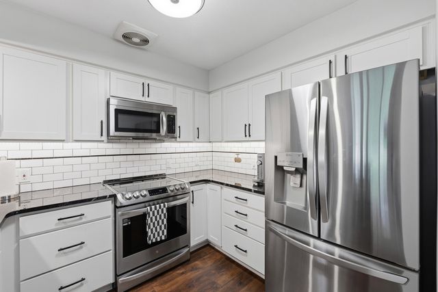 5172 Green Meadow Road 83, Kalamazoo, MI 49009