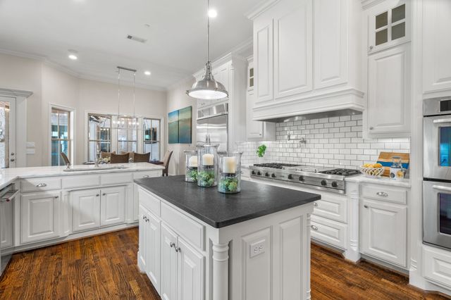 4712 Manning Drive, Colleyville, TX 76034
