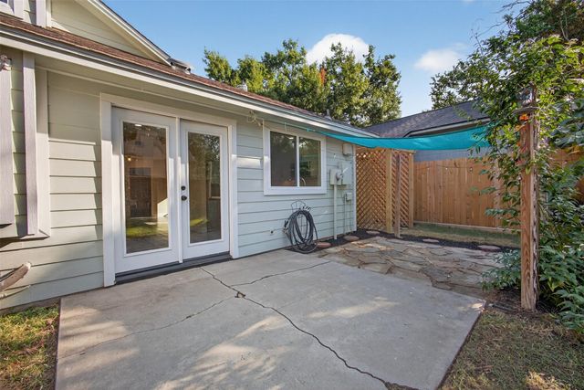 8515 Pool Creek Drive, Houston, TX 77095