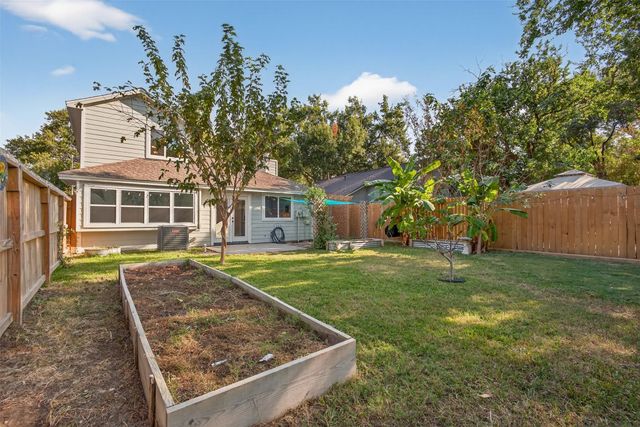 8515 Pool Creek Drive, Houston, TX 77095