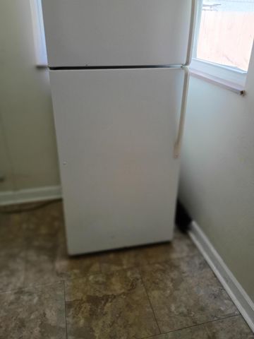 806 S Hampton Road, Columbus, OH 43227