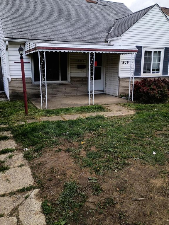 806 S Hampton Road, Columbus, OH 43227