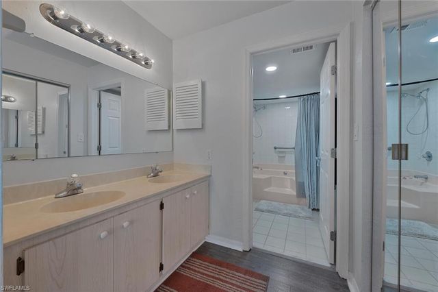 15161 Cedarwood LN # 1205, Naples, FL 34110