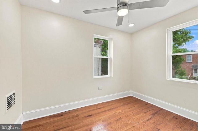 23 RHODES AVE, Darby, PA 19023