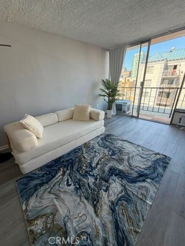 375 Atlantic Avenue 407, Long Beach, CA 90802