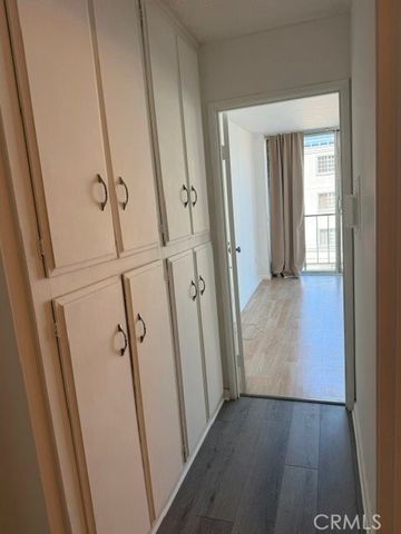 375 Atlantic Avenue 407, Long Beach, CA 90802