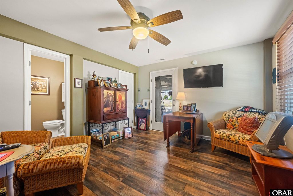 Image 39 of property listing at 101 Hillside Court, Nags Head, NC 27959