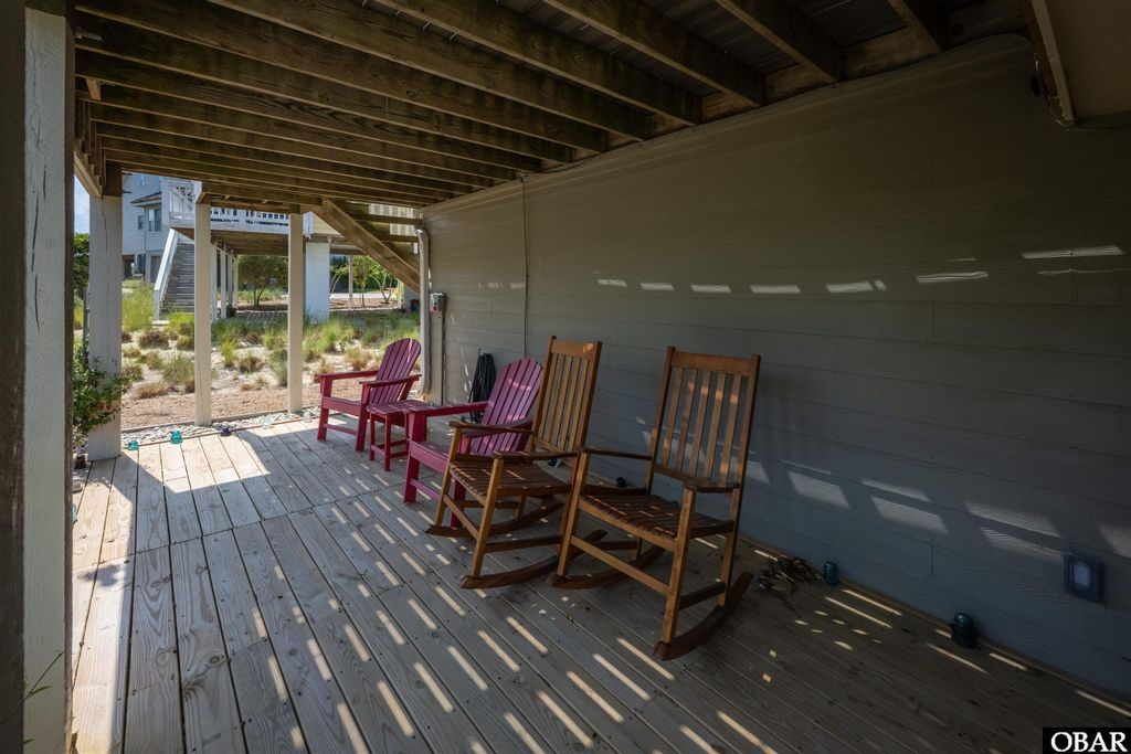 Image 42 of property listing at 101 Hillside Court, Nags Head, NC 27959
