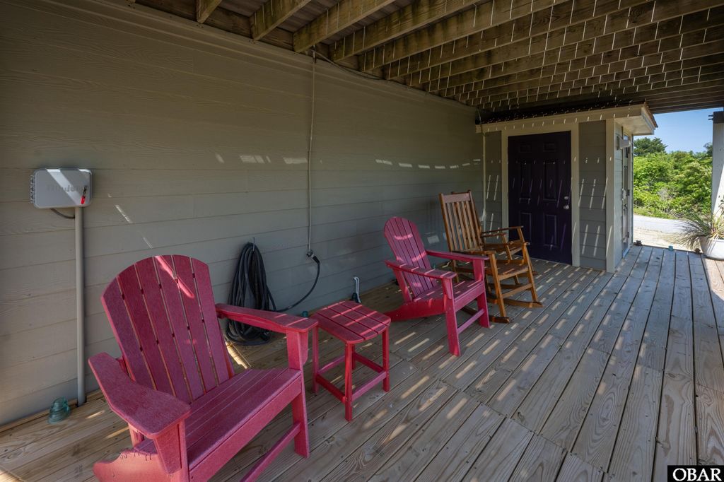 Image 44 of property listing at 101 Hillside Court, Nags Head, NC 27959