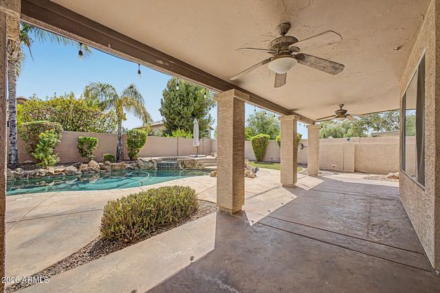 5615 W TONOPAH Drive, Glendale, AZ 85308