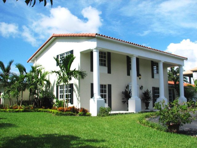 7240 SW 119th St, Pinecrest, FL 33156