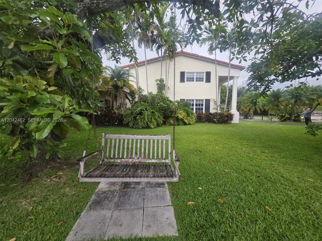 7240 SW 119th St, Pinecrest, FL 33156