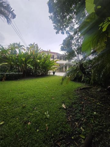 7240 SW 119th St, Pinecrest, FL 33156