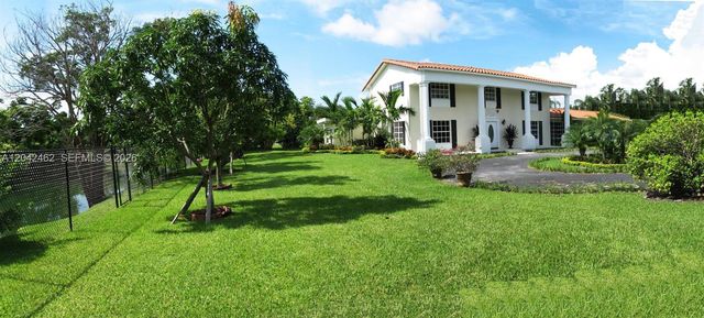 7240 SW 119th St, Pinecrest, FL 33156
