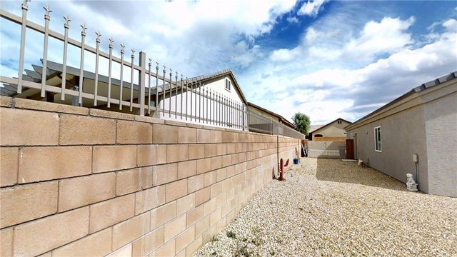 5099 S Jacaranda Place, Fort Mohave, AZ 86426