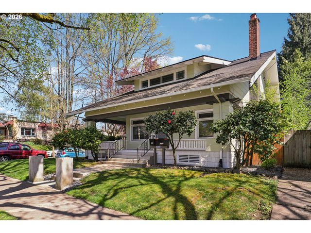 2456 Ne 7TH Ave, Portland, OR 97212