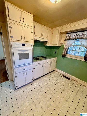 103 FOREST HILLS CIRCLE, Talladega, AL 35160