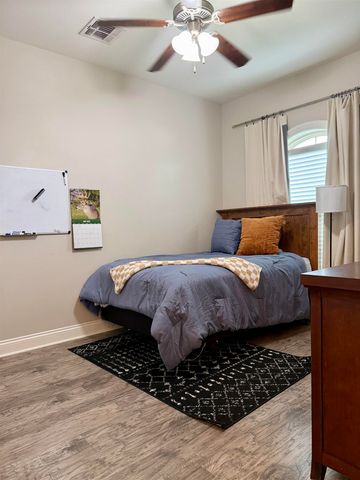 123 Rue St Courtney, Houma, LA 70360
