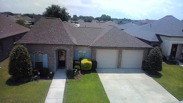 123 Rue St Courtney, Houma, LA 70360