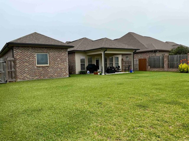 123 Rue St Courtney, Houma, LA 70360
