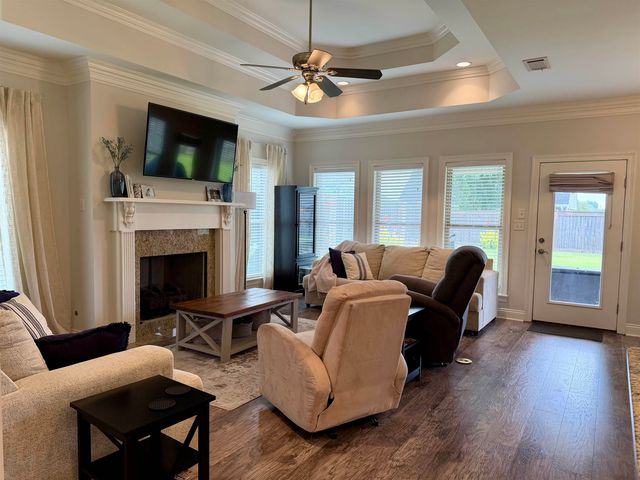 123 Rue St Courtney, Houma, LA 70360