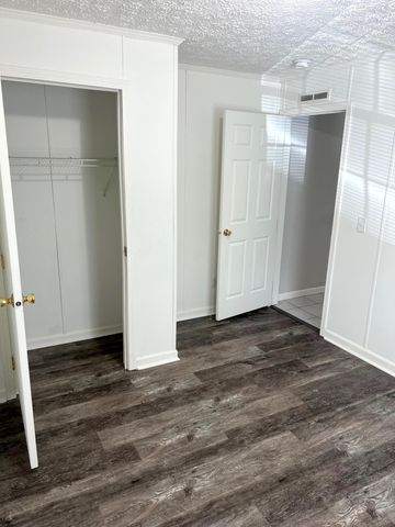991 Rochelle Avenue, Charleston, SC 29407
