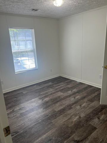 991 Rochelle Avenue, Charleston, SC 29407