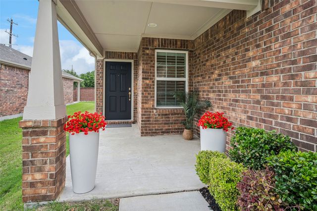 2054 Marsh Point Drive, Frisco, TX 75036