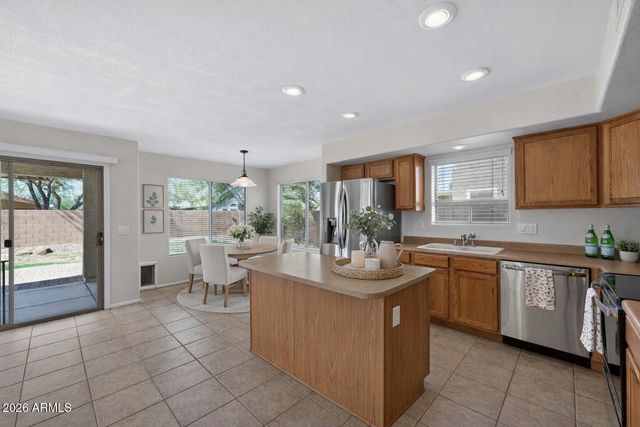 15996 W LINDEN Street, Goodyear, AZ 85338