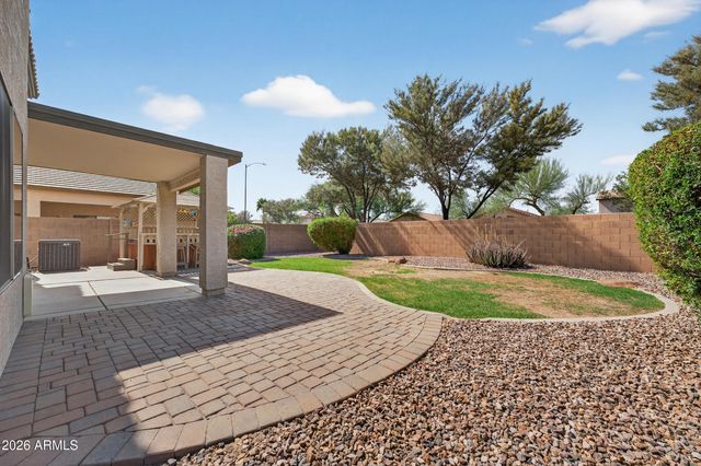 15996 W LINDEN Street, Goodyear, AZ 85338