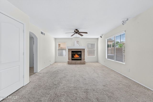 15996 W LINDEN Street, Goodyear, AZ 85338