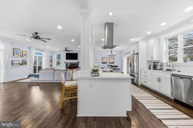 3628 BAY DR, Baltimore, MD 21220