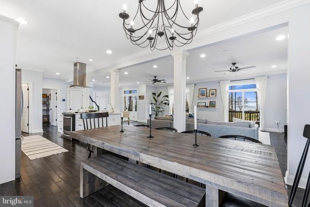 3628 BAY DR, Baltimore, MD 21220