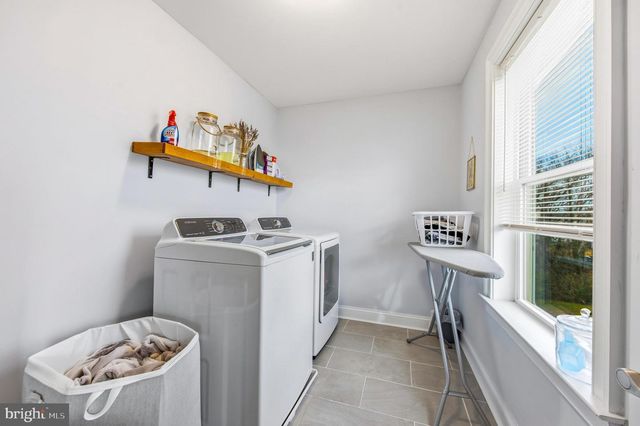 3628 BAY DR, Baltimore, MD 21220