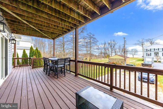 3628 BAY DR, Baltimore, MD 21220