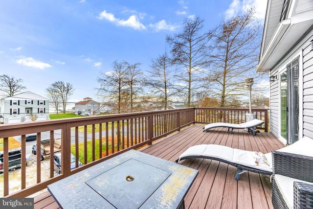 3628 BAY DR, Baltimore, MD 21220