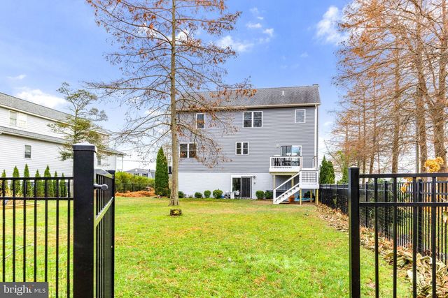 3628 BAY DR, Baltimore, MD 21220