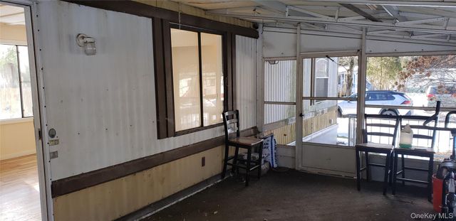 112 Cambridge Cirlcle, Loch Sheldrake, NY 12759