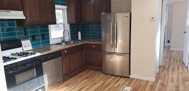 112 Cambridge Cirlcle, Loch Sheldrake, NY 12759