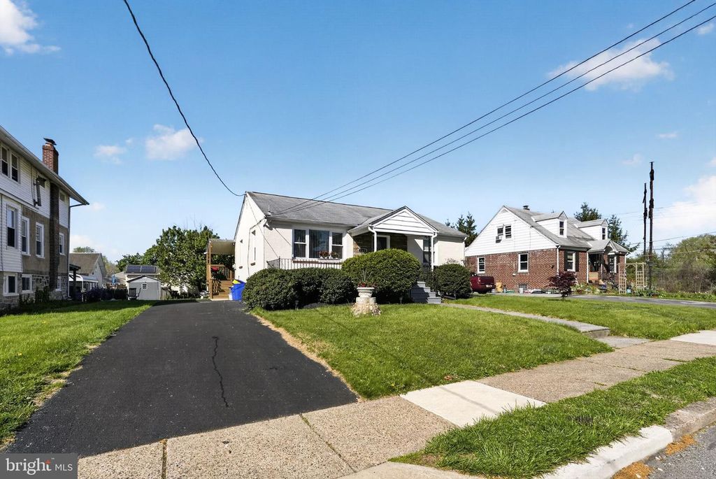 110 MCCORMICK AVE, Ridley Park, PA 19078
