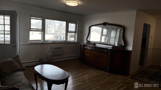 55 Gill Lane Lane 48, Iselin, NJ 08830