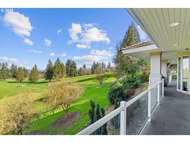 14400 UPLANDS Dr, Lake Oswego, OR 97034
