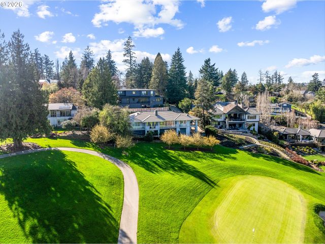 14400 UPLANDS Dr, Lake Oswego, OR 97034