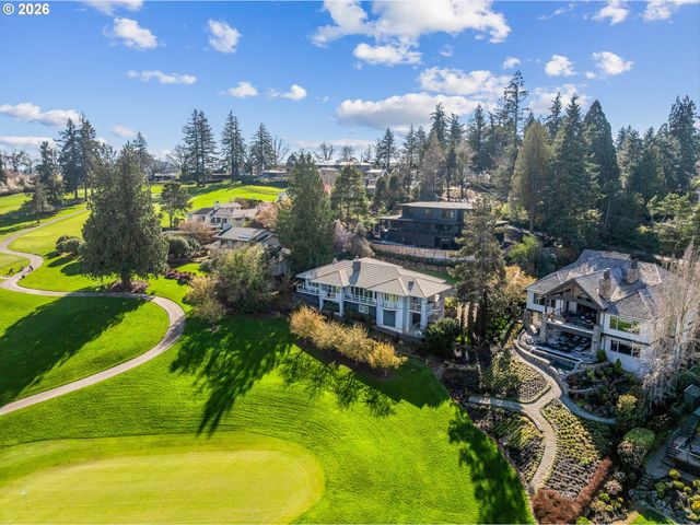 14400 UPLANDS Dr, Lake Oswego, OR 97034