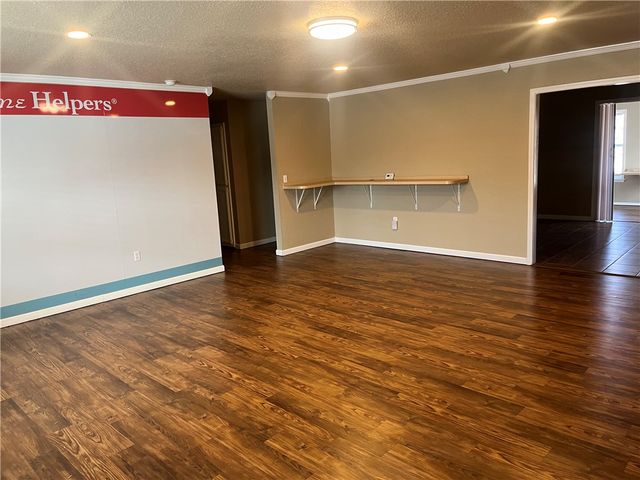 6308 Har-Ber Avenue, Springdale, AR 72762