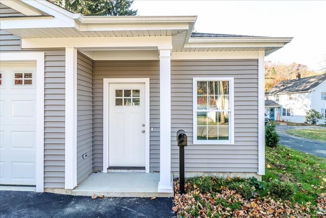 2 Cindy Lane 8-2, Bethel, CT 06801