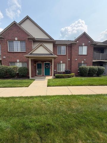 45543 Hidden View Court, Utica, MI 48315