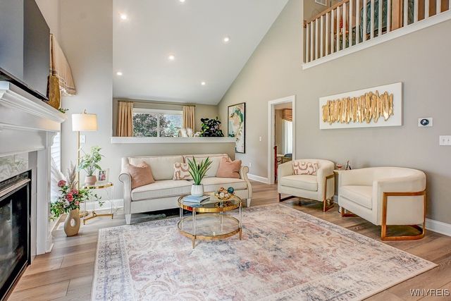 37 A Stonham Place 0601, Amherst, NY 14221